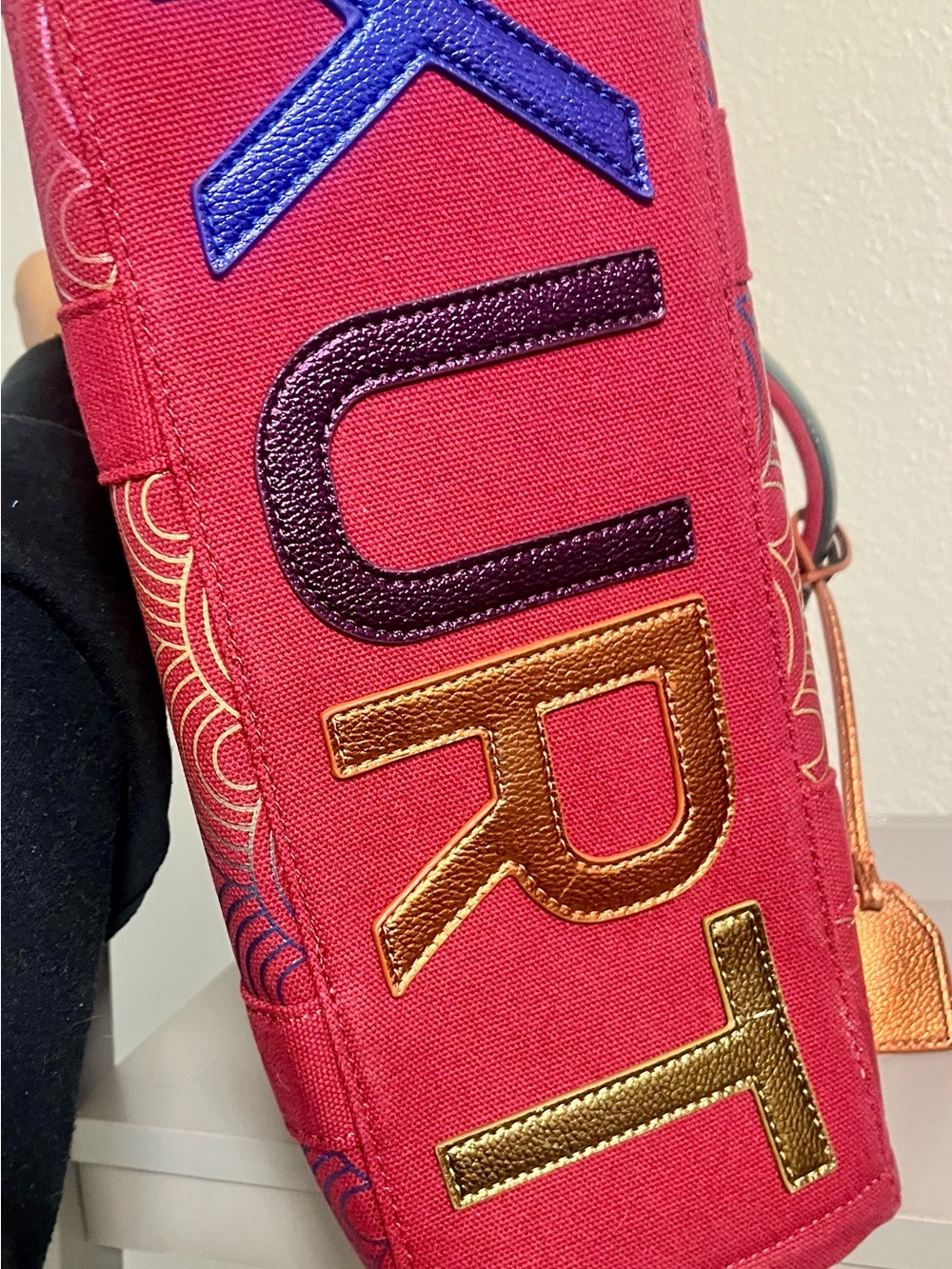 EUC Kurt Geiger ombré London Southbank Tote - Picture 10 of 11